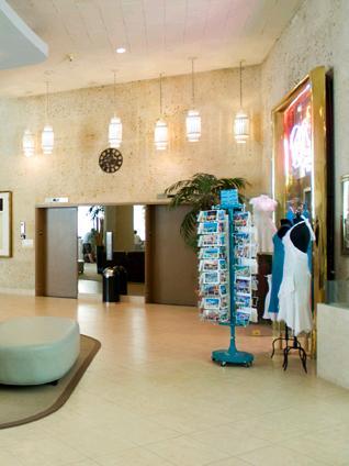 Howard Johnson Plaza Miami Beach North Bagian luar foto